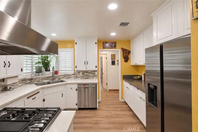 1521 W Crone, Anaheim, CA 92802