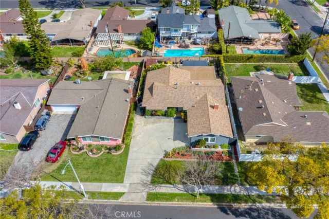 1521 W Crone, Anaheim, CA 92802