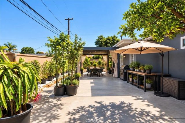 1521 W Crone, Anaheim, CA 92802