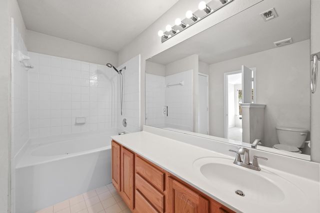 740 Clearview CIR, San Marcos, TX 78666