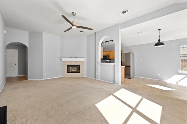 740 Clearview CIR, San Marcos, TX 78666