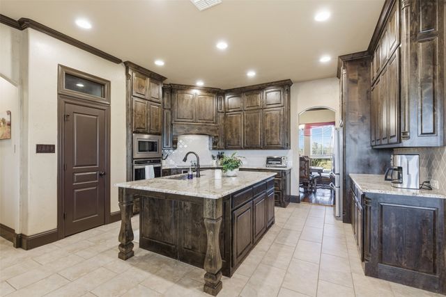 6298 Belz Road, Sanger, TX 76266