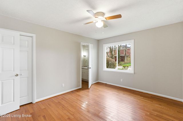 929 Henry Clay St, Shelbyville, KY 40065