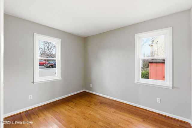 929 Henry Clay St, Shelbyville, KY 40065