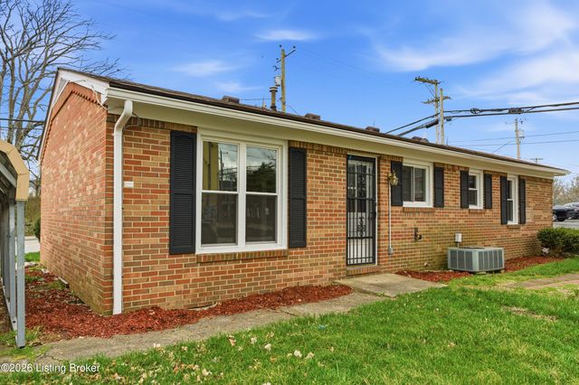 929 Henry Clay St, Shelbyville, KY 40065