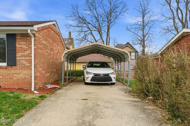 929 Henry Clay St, Shelbyville, KY 40065