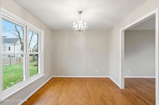 929 Henry Clay St, Shelbyville, KY 40065