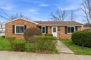 929 Henry Clay St, Shelbyville, KY 40065