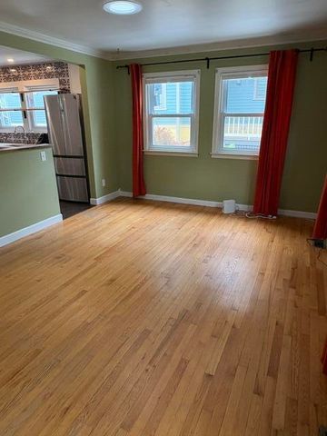 213 W Summit Street, Ann Arbor, MI 48103