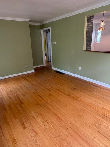 213 W Summit Street, Ann Arbor, MI 48103