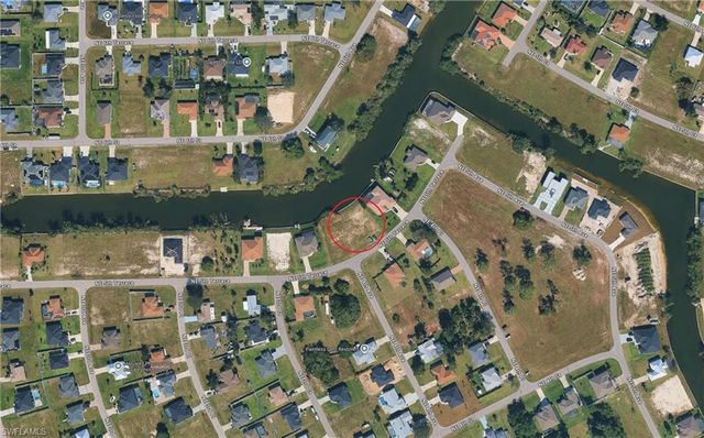 407 NE 5th TER, Cape Coral, FL 33909