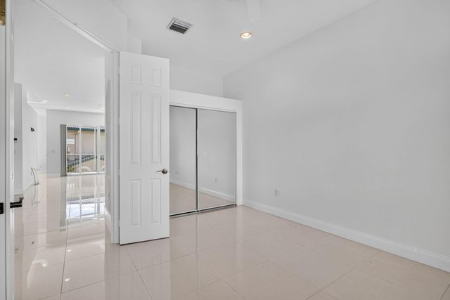 7940 Exeter Circle E 201, Tamarac, FL 33321