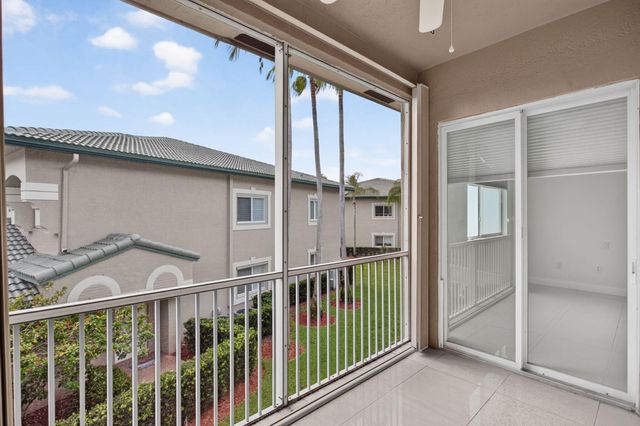 7940 Exeter Circle E 201, Tamarac, FL 33321