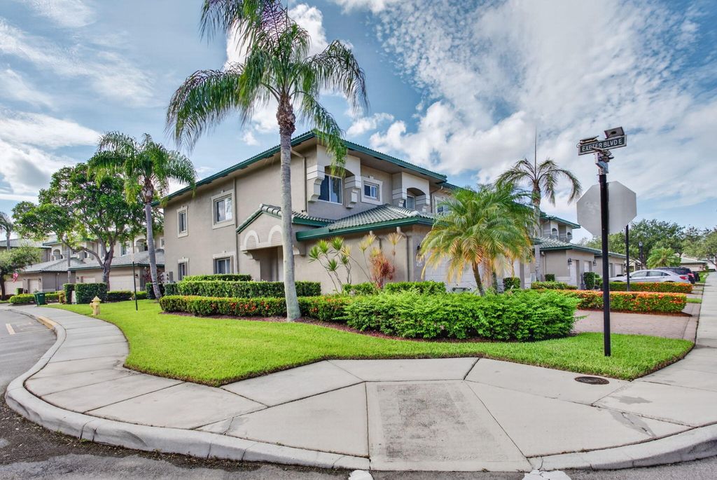 7940 Exeter Circle E 201, Tamarac, FL 33321