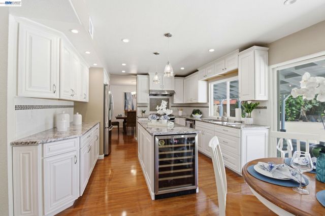 2867 Winthrop Ave., San Ramon, CA 94583