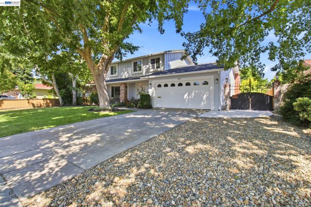 2867 Winthrop Ave., San Ramon, CA 94583