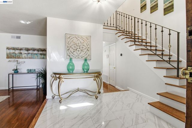 2867 Winthrop Ave., San Ramon, CA 94583