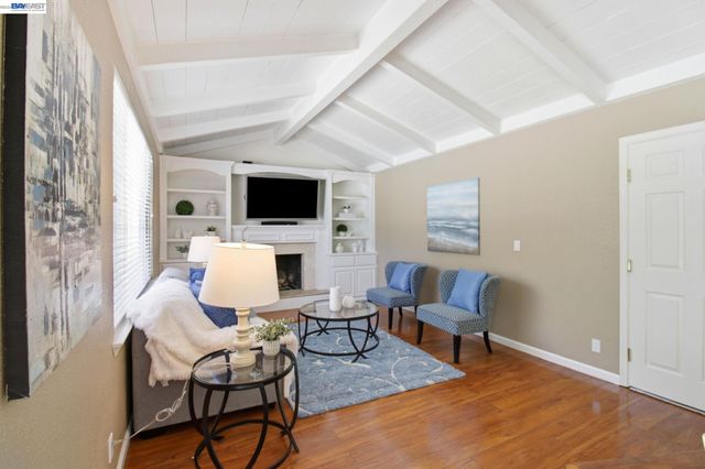 2867 Winthrop Ave., San Ramon, CA 94583
