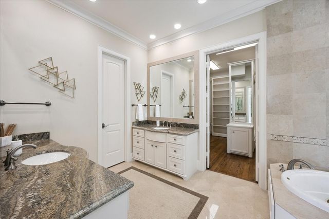 5736 Tanglewood Cove Street, Houston, TX 77057