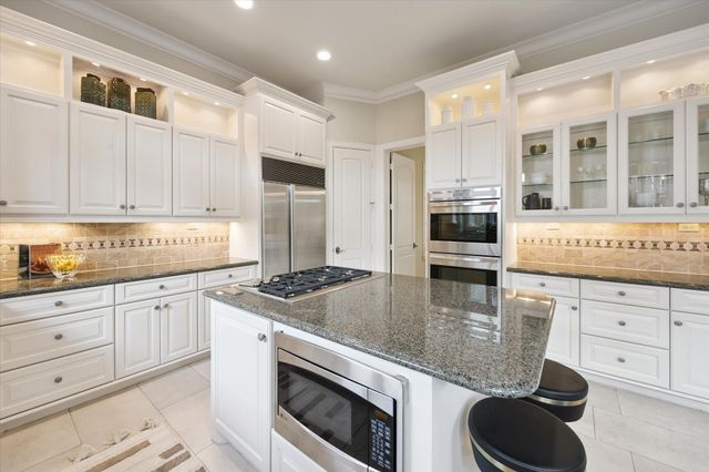 5736 Tanglewood Cove Street, Houston, TX 77057