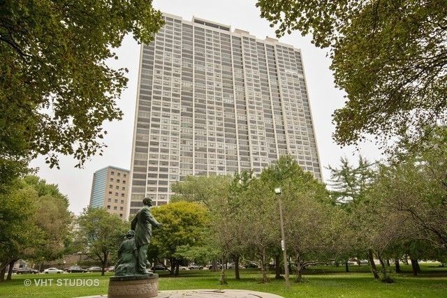 2800 N Lake Shore Drive 2506, Chicago, IL 60657
