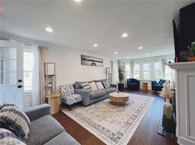 25291 Chatworth Drive, Euclid, OH 44117
