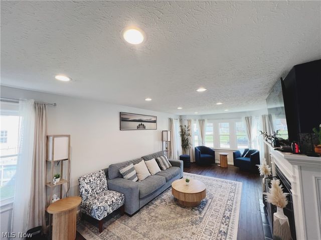 25291 Chatworth Drive, Euclid, OH 44117