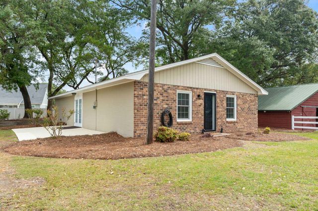 3725 Willow Springs Rd., Conway, SC 29527