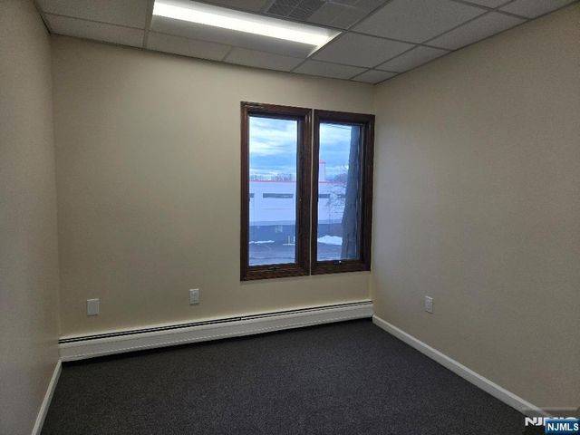 566 Grand Avenue 2FL, Ridgefield, NJ 07657