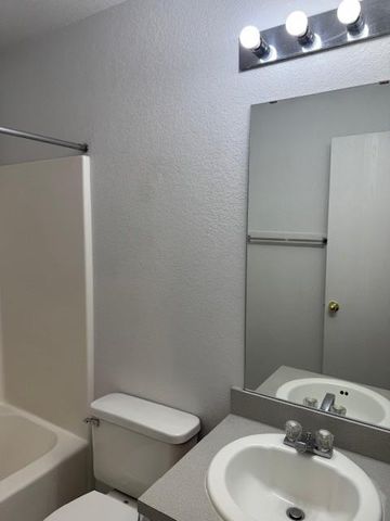 2412 Waterleaf Drive, Norman, OK 73069
