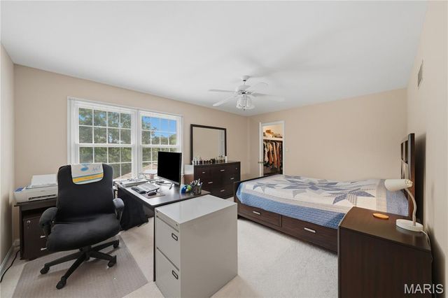 1567 Yarmouth Point Drive, Chesterfield, MO 63017
