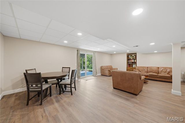 1567 Yarmouth Point Drive, Chesterfield, MO 63017