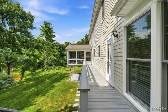 1567 Yarmouth Point Drive, Chesterfield, MO 63017