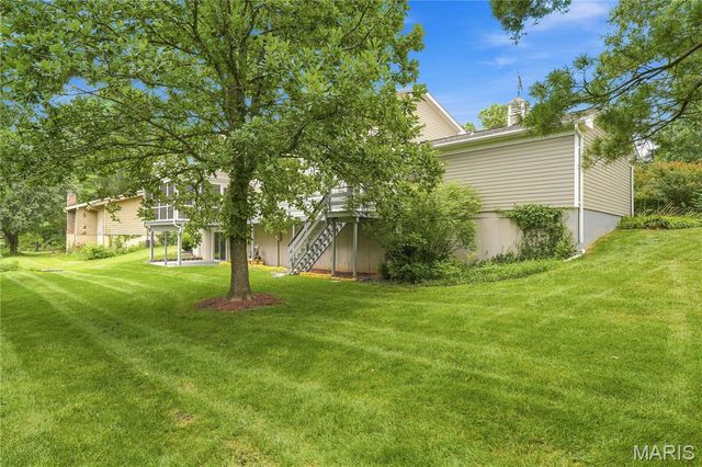 1567 Yarmouth Point Drive, Chesterfield, MO 63017