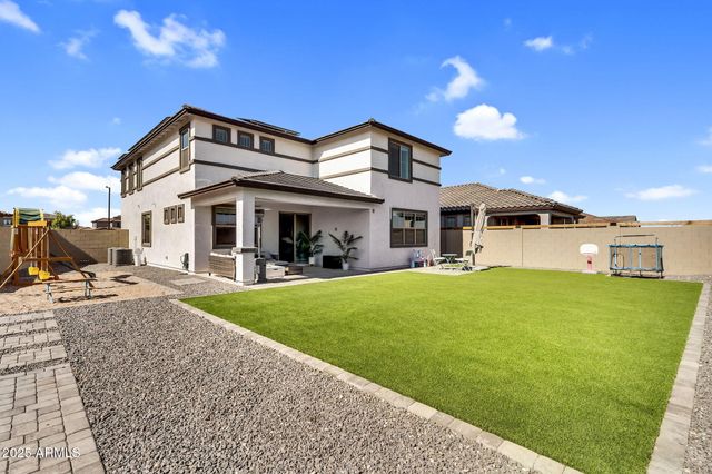 987 W MACAW Drive, Queen Creek, AZ 85140