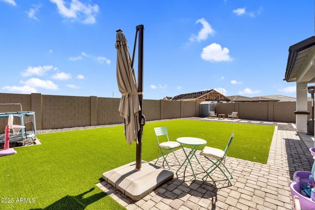 987 W MACAW Drive, Queen Creek, AZ 85140