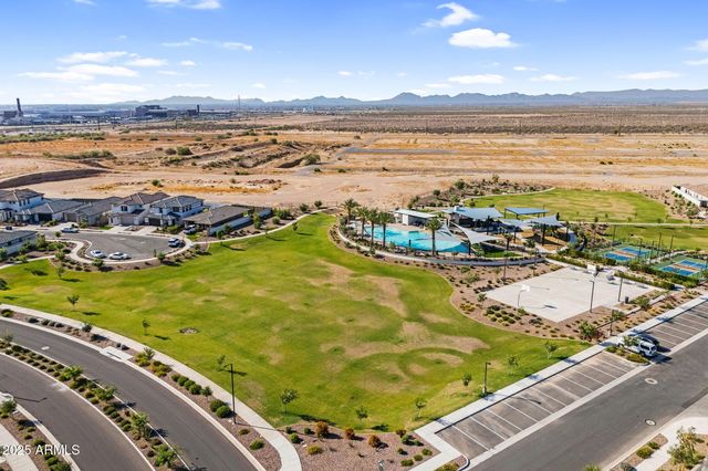 987 W MACAW Drive, Queen Creek, AZ 85140