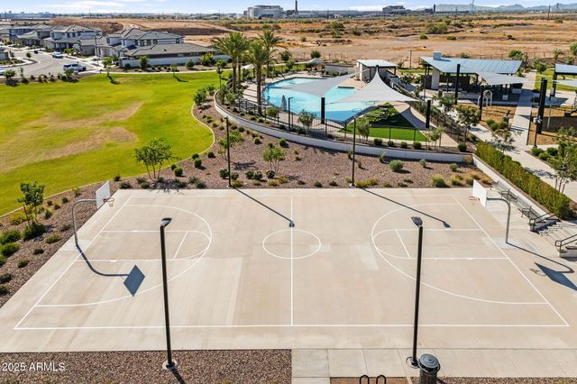 987 W MACAW Drive, Queen Creek, AZ 85140