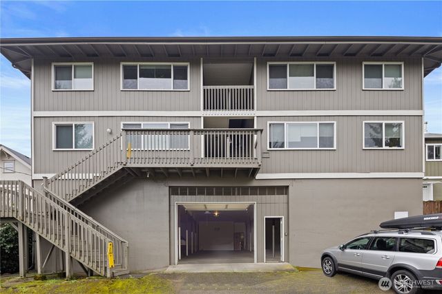 324 S Lafayette Avenue, Bremerton, WA 98312