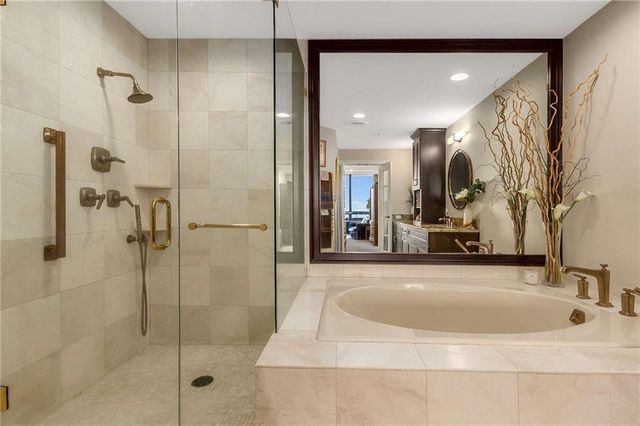 2660 Peachtree NW Road 13F, Atlanta, GA 30305