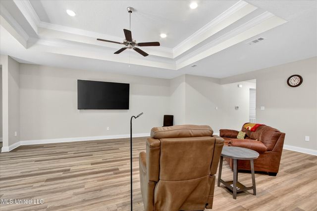 11705 Wakeland Court, Ocean Springs, MS 39564