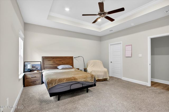 11705 Wakeland Court, Ocean Springs, MS 39564