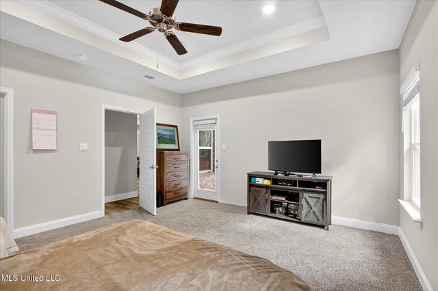 11705 Wakeland Court, Ocean Springs, MS 39564