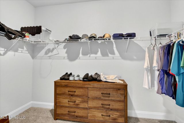 11705 Wakeland Court, Ocean Springs, MS 39564