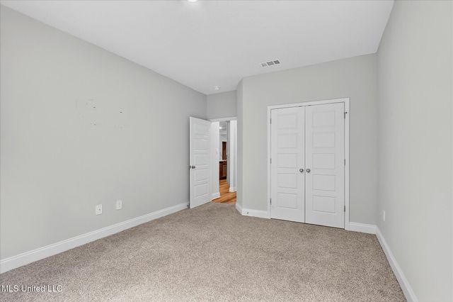 11705 Wakeland Court, Ocean Springs, MS 39564