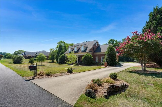 8513 Merriman Farm Road, Oak Ridge, NC 27310