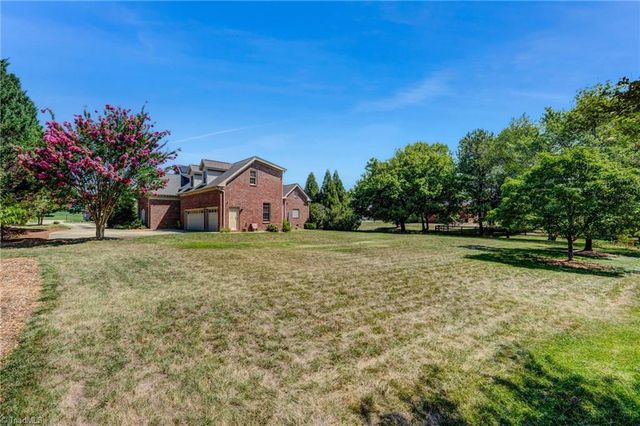 8513 Merriman Farm Road, Oak Ridge, NC 27310