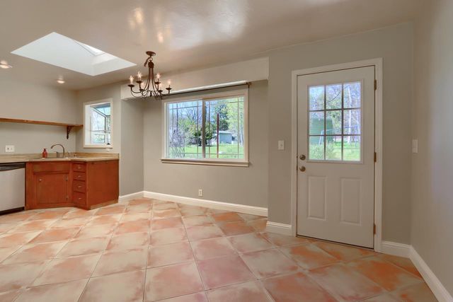 5606 Silver Strand Fall, Mariposa, CA 95338