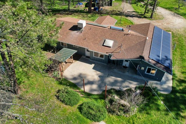 5606 Silver Strand Fall, Mariposa, CA 95338