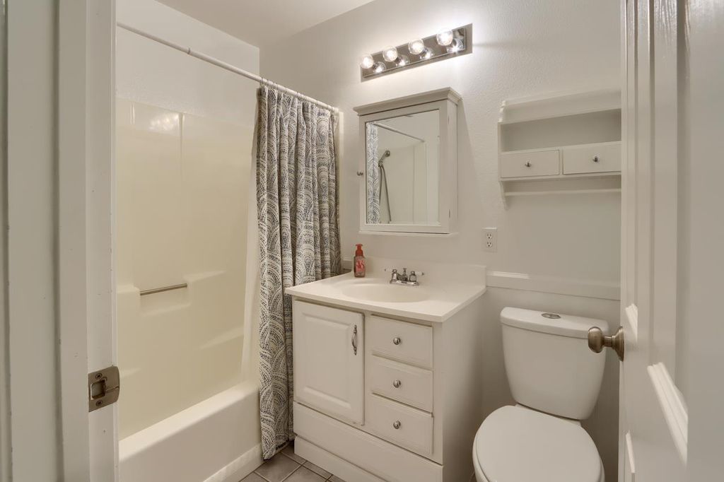 Image 22 of property listing at 5606 Silver Strand Fall, Mariposa, CA 95338